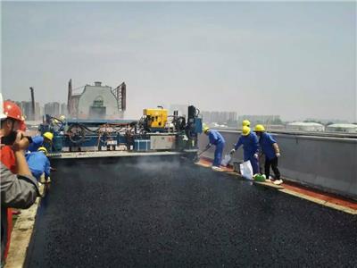 广西柳州浇筑式沥青路面施工