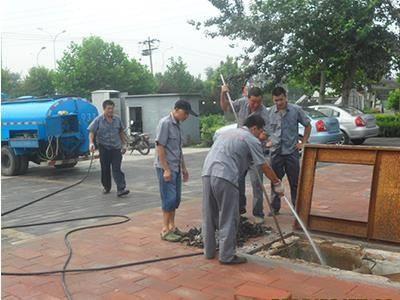 下水管道疏通 天津和平区高压清洗**管道 提供解决方案