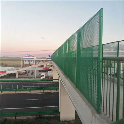 恺嵘 桥梁防抛网 公路护栏网 低碳钢丝围栏网 隔离防护网
