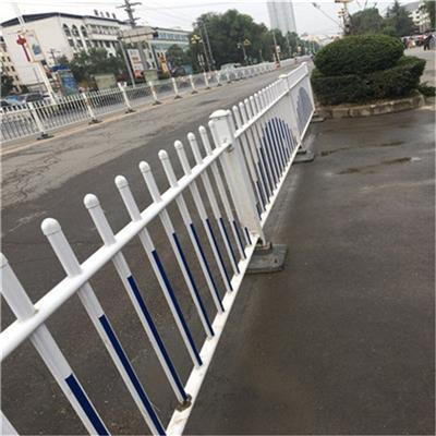 恺嵘 **京式道路护栏 蓝白配色 1米高公路隔离防护栏