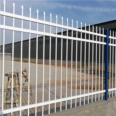 恺嵘 小区防盗围墙锌钢护栏 使用用途多 抗晒耐高温