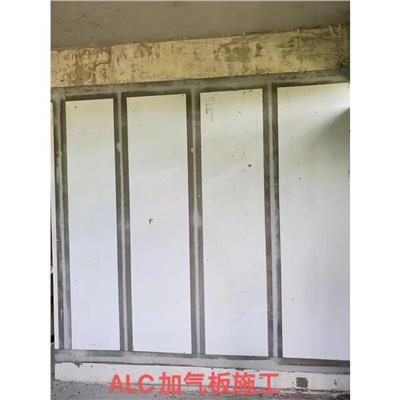 定安县ALC轻质隔墙板供应商 满足节能标准的需求 强度高 抗弯抗裂效果好