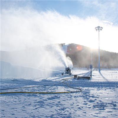 冬季滑雪场国产造雪机造雪有效范围 戏雪乐园游乐设备厂家