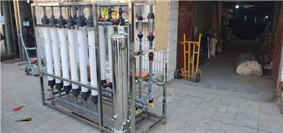 郑州纯净水设备：反渗透设备需要定期维护，不然就导致出水少