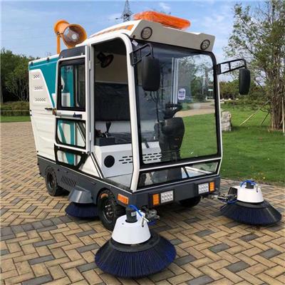 车间厂区驾驶型电动扫地机 小型道路雾炮清扫车 多功能新能源洗扫车