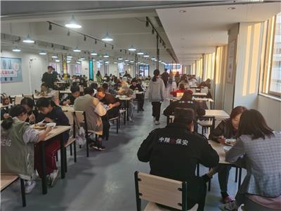 南沙周边的电商美工设计培训课程哪些比较好？广州中盈职业培训学校