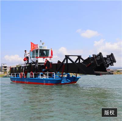 青岛全自动水葫芦打捞船 芦苇水草收割机 多功能割草船