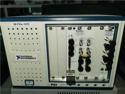 美国NI PXIe-1073 PXI机箱交流电源