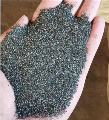 现货厂家绿辉石供应 品质稳定 喷砂 切片填充料 绿色石榴砂