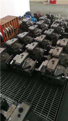 力士乐斜轴泵A10VO18DRG/31R-PPA12N00柱塞泵马达