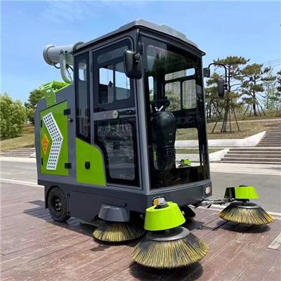 物业小区多功能扫地机 公园厂区道路用驾驶式电动扫地车