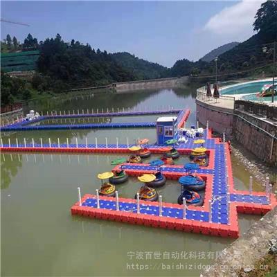 户外水上浮桥新款景区游玩项目塑料浮筒游泳平台浮箱