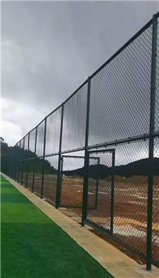 重庆篮球场围栏网，重庆体育场防护网，重庆学校运动场围网