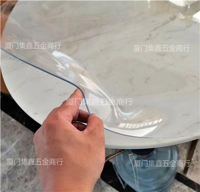 福建龙岩供应龙塑PVC软板磨砂软玻璃环保PVC桌垫