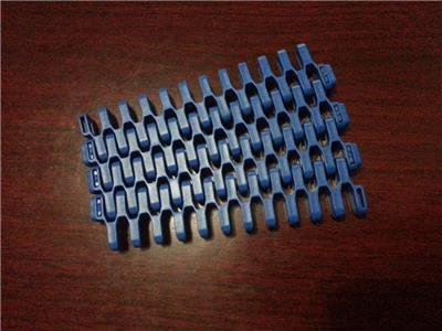 上海欧灿供应25.4MM节距带钩塑料输送网带链 转弯塑料网带 7100