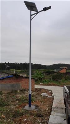 新农村5米6米太阳能路灯梧州家用一体化太阳能灯LED路灯头工程