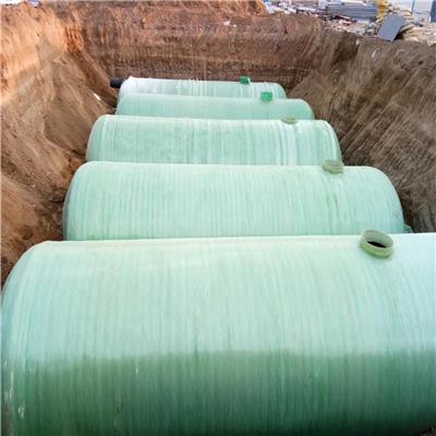 新疆山子区各型号各规格玻璃钢化粪池 隔油池 酸碱池 消防水罐安装与维修