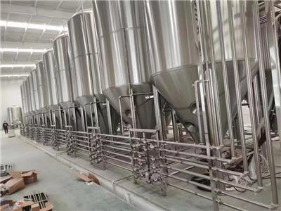 高品质精酿啤酒设备 精酿啤酒厂设备投资需要多少钱