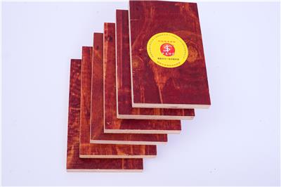 广西厂家木模板 松木模板胶合板 红色模板