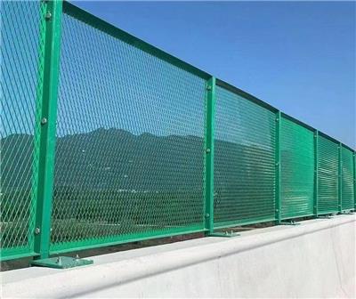 护栏网高速防护隔离双边铁丝护围栏养殖圈地双边护栏网