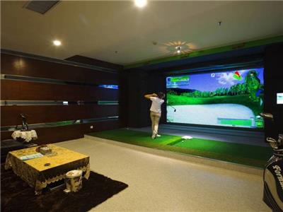 科技馆室内高尔夫设备 1青少年活动中心设备 高尔夫规划设计 室内高尔夫设计  模拟高尔夫设备 高尔夫设计别墅会所设计