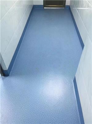 广西pvc地板运动场地塑胶地板医院防滑耐磨地板材料供应施工