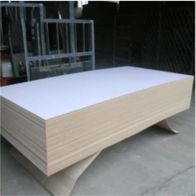 中纤板密度板不易变形环保生态家具板