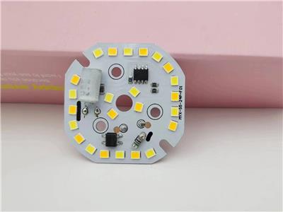 探索未来的照明科技 — DOB线性筒灯光源