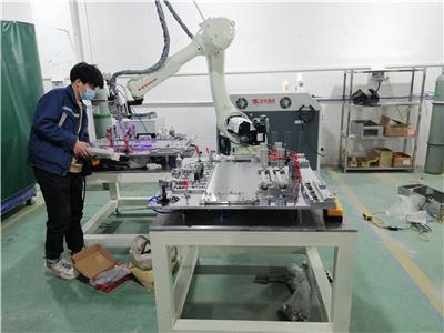 机器人激光焊接机