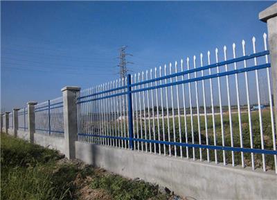 新型**园林小区院墙防爬围墙草坪绿化插接铁艺防护围栏 锌钢护栏