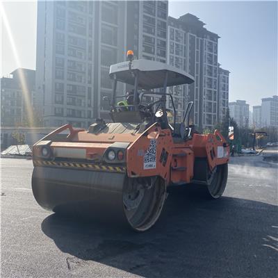 武汉彩色沥青路面施工技术