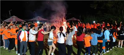 封闭式管理合法吗解答