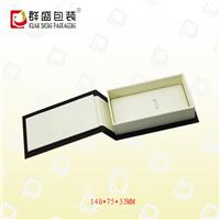 今年较火的DW品牌手表盒
