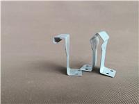 固定820彩钢瓦暗扣支架怎么安装