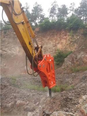 山东烟台金共创破碎锤生产厂家供应135液压破碎锤挖掘机炮头液压破碎机
