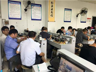 成都报考电工,焊工,空调制冷工,登高证哪里报名