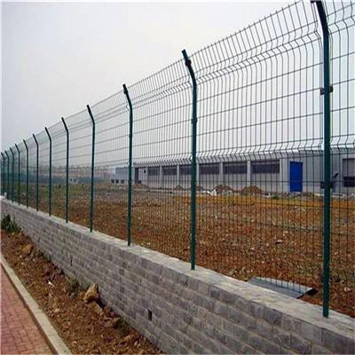 崇左高速公路护栏/山坡防护网/养殖场护栏批发