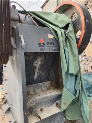 出售黎明重工鄂式破碎机 振动筛