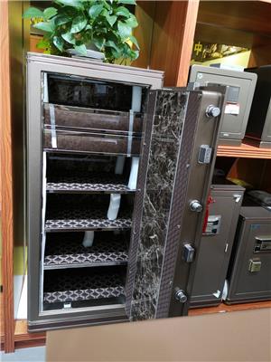 双层保险柜有哪些 202004260723352098564.jpg