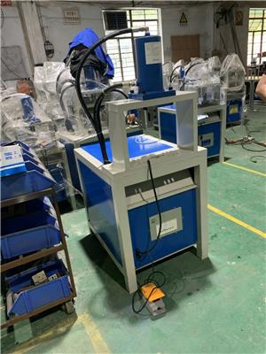 佛山威劲机械液压冲机 型号：S1-RO100 加工厚度小于2.5MM，通用于楼梯扶手，护栏，防盗网等等