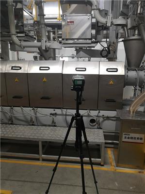 洗衣机降噪机构