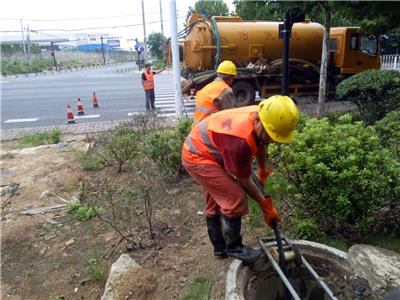 扬州市清洗吸污两用车抽粪，清理各种化粪池市民信赖