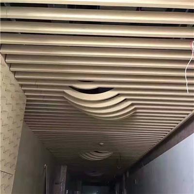 沈阳木纹铝方通 安装施工方便快捷