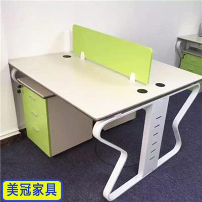 板式组合家具 郑州隔断工作位 新乡现代屏风桌供应商