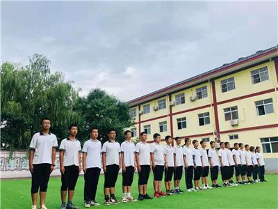 青春期孩子特别调皮怎么办 甘肃孩子不听话教育教育咨询 青少年素质教育咨询