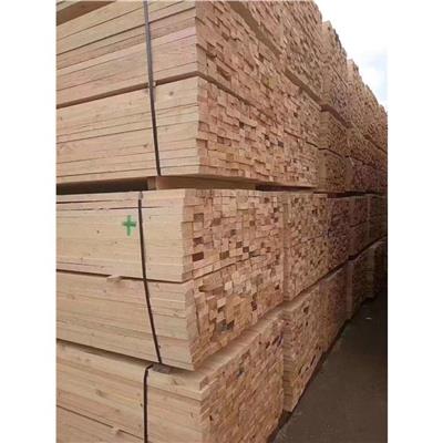 40*70 工地支模木方 重量较轻 耐冲击