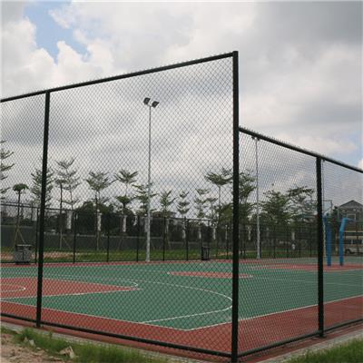 拓轩 包塑勾花网隔离防护铁丝网体育场防护网足球场篮球场围网