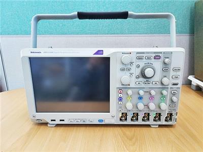 回收各类二手仪器 Tektronix 泰克DPO5104B示波器