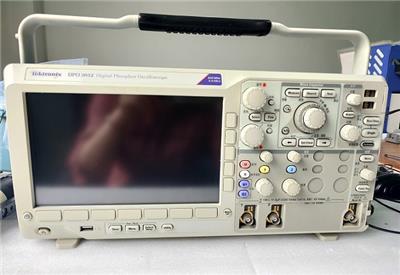 回收各类二手仪器 Tektronix/泰克DPO3054荧光示波器