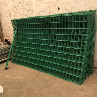 广东护栏隔离栅网 边框防护网 双边丝护栏网围栏 养殖高速公路防护栏 1.8米高围栏网